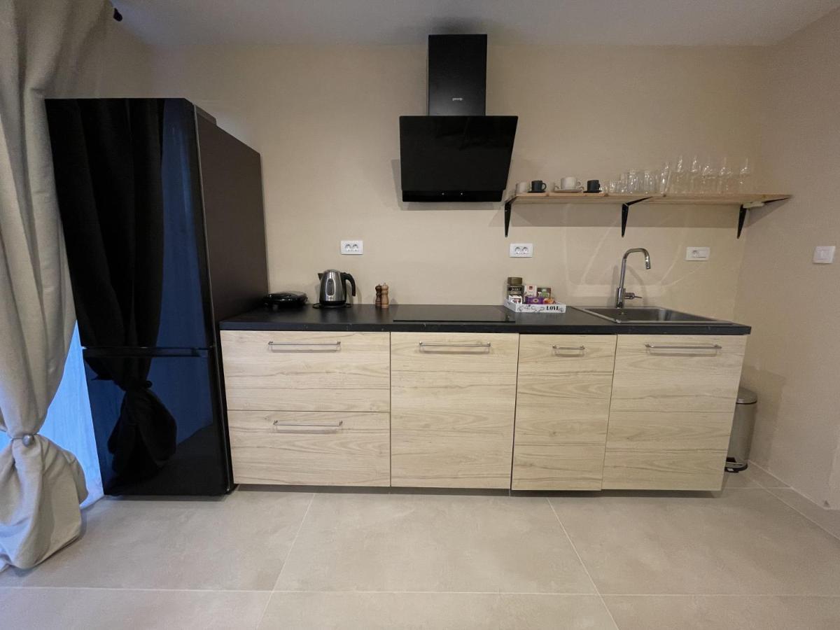 Cozy Apartment Matijas With Private Parking And Terrace Split Eksteriør bilde
