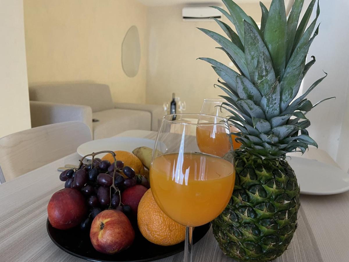 Cozy Apartment Matijas With Private Parking And Terrace Split Eksteriør bilde